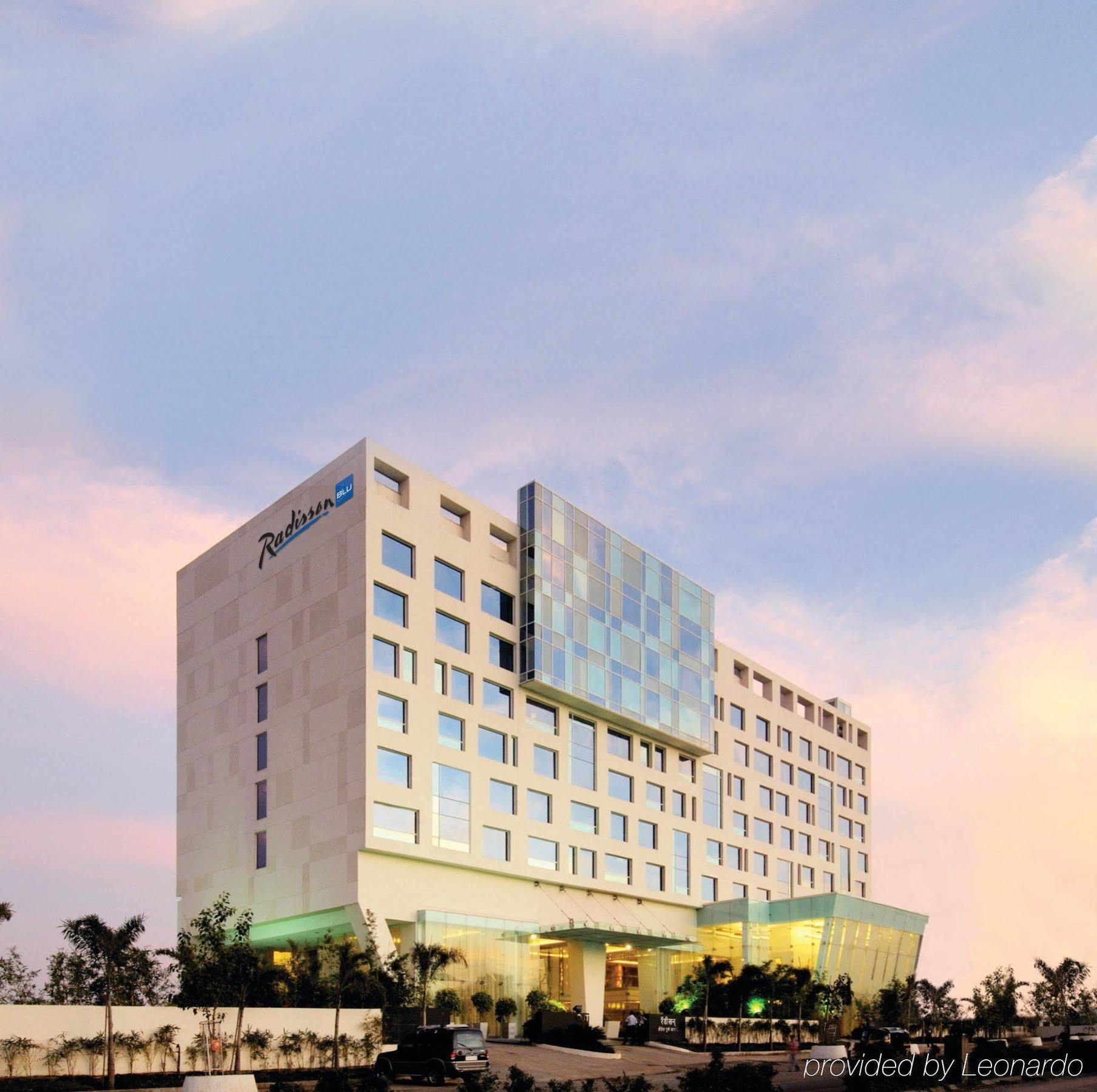 Radisson Blu Hotel Pune Kharadi Экстерьер фото